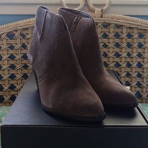 Frye Jennifer bootie